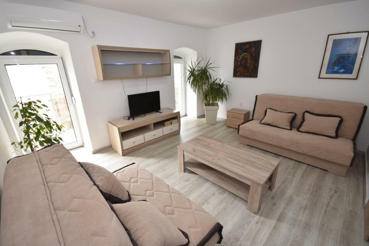 Villa House By The Sea à Tivat Extérieur photo