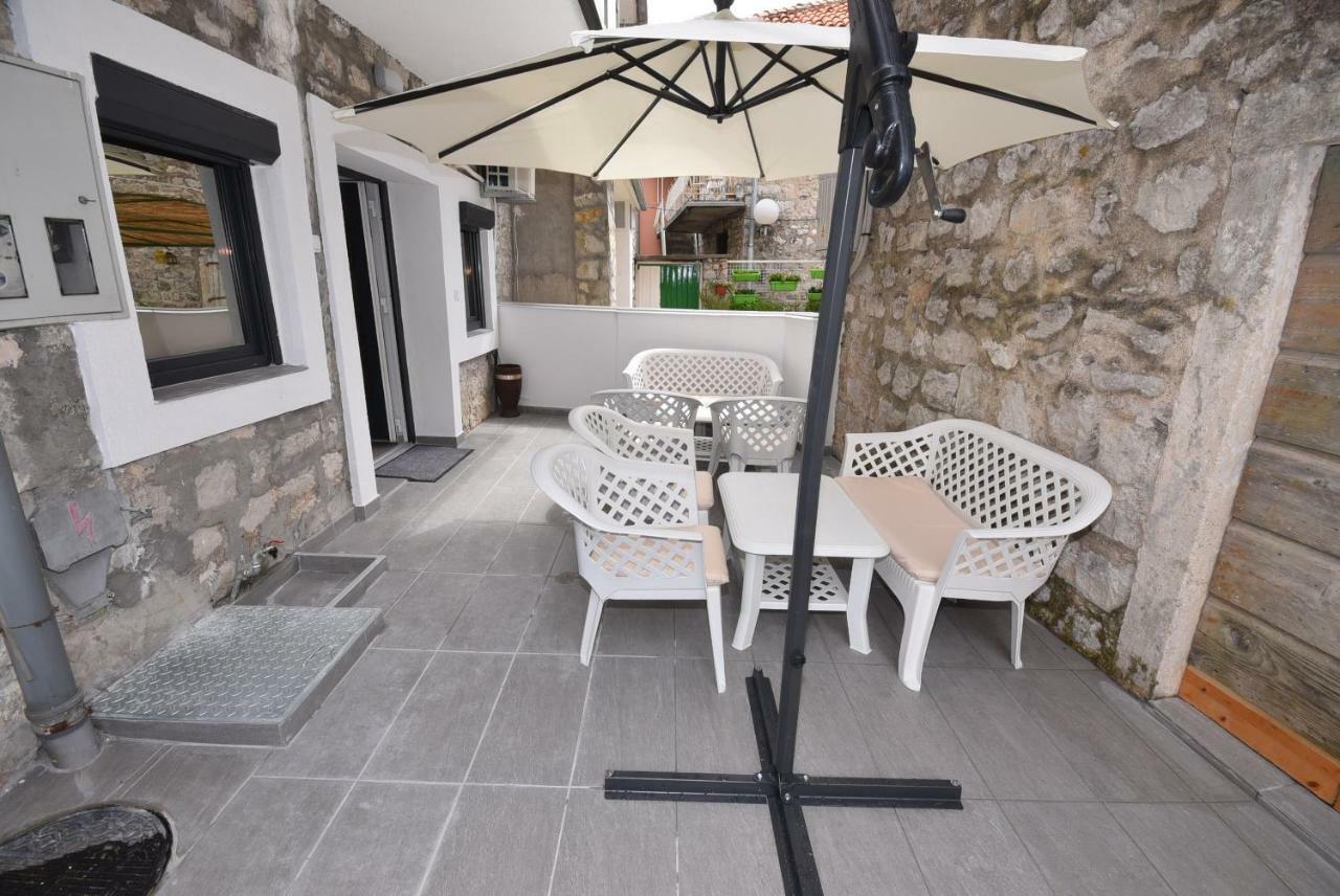 Villa House By The Sea à Tivat Extérieur photo