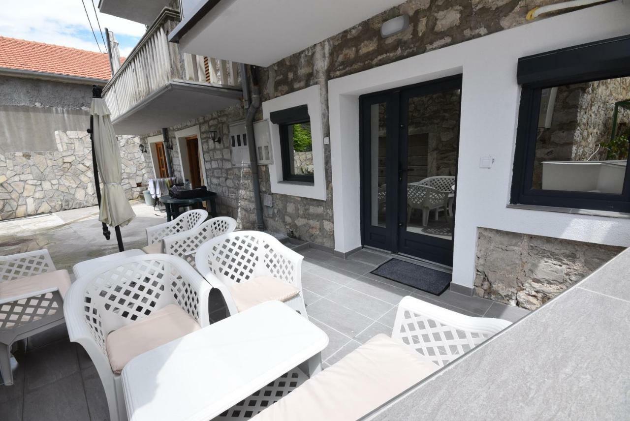 Villa House By The Sea à Tivat Extérieur photo